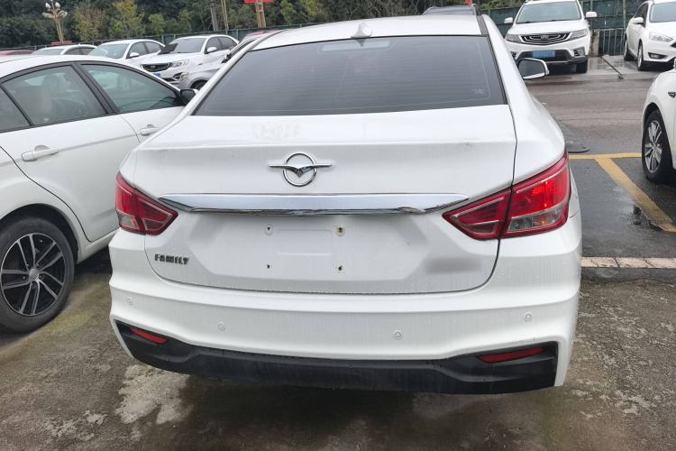Used Haima Fumei 2017 1.6L Manual Luxury Model Exterior 4