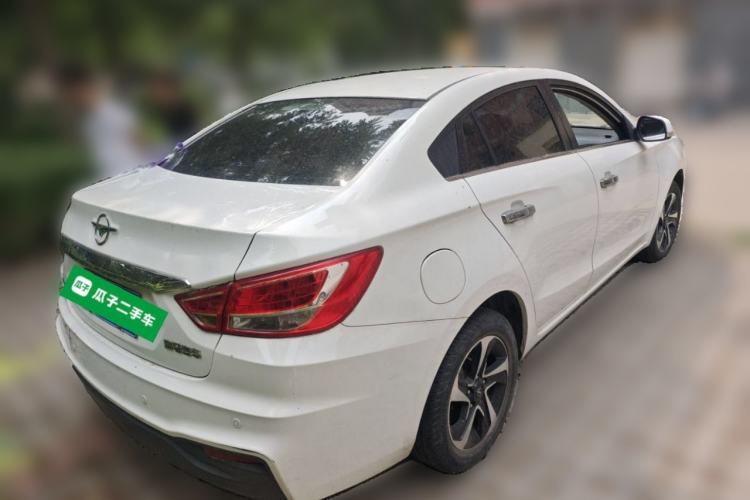 Used Haima Fumei 2017 1.6L Manual Luxury Model Exterior 5