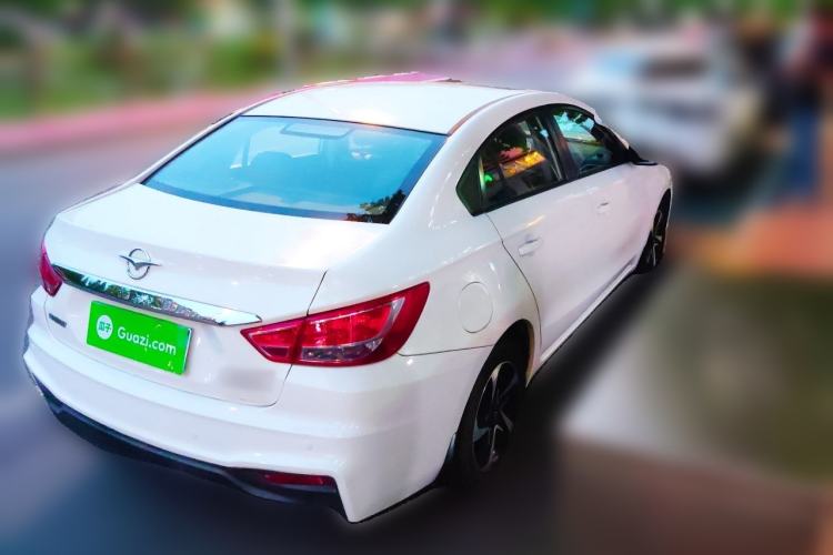 Used Haima Fumei 2017 1.6L Automatic Luxury Model Exterior 5