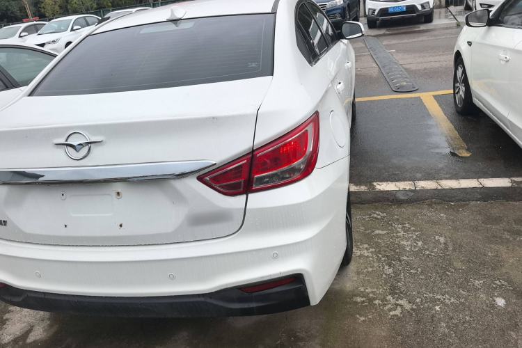 Used Haima Fumei 2017 1.6L Manual Luxury Model Exterior 6