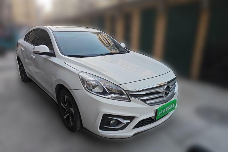 Used Haima Fumei 2017 1.6L Manual Luxury Model Front Right 45 Deg