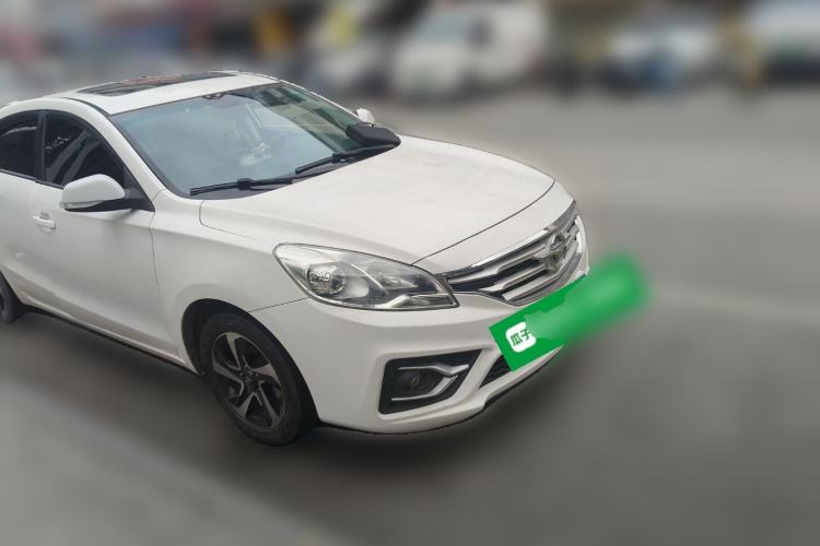 Used Haima Fumei 2017 1.6L Manual Luxury Model Front Right 45 Deg