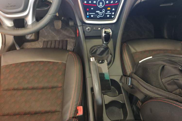 Used Haima Fumei 2017 1.6L Manual Luxury Model Gear Lever