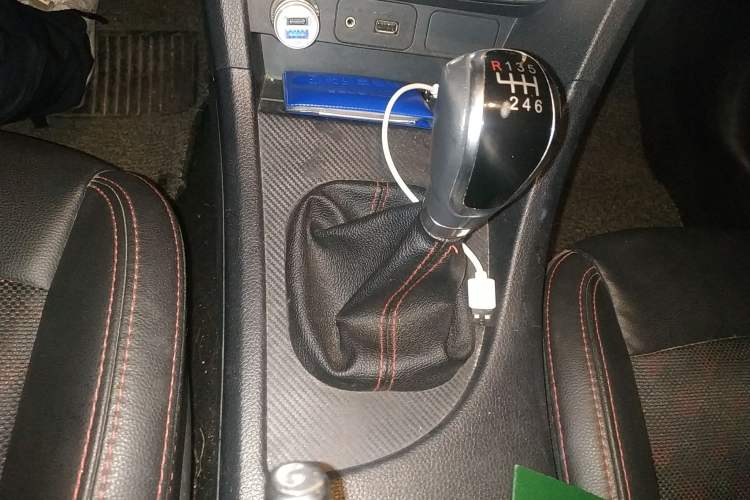 Used Haima Fumei 2017 1.6L Manual Luxury Model Gear Lever