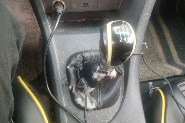 Used Haima Fumei 2017 1.6L Manual Comfort Model Gear Lever