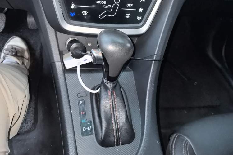 Used Haima Fumei 2017 1.6L Automatic Luxury Model Gear Lever