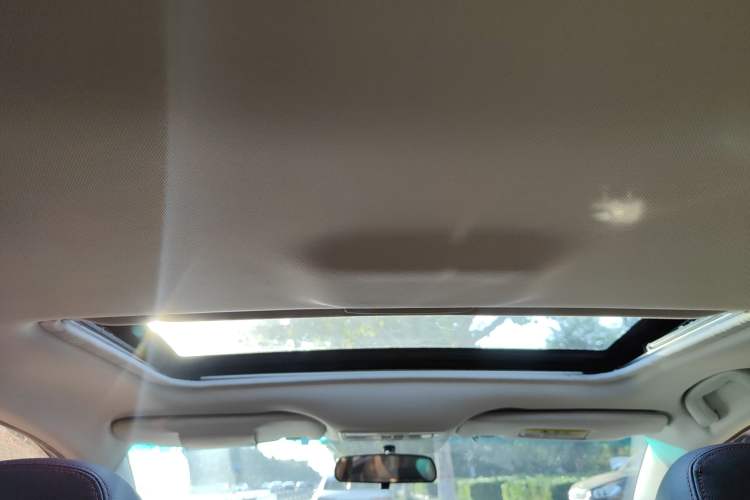 Used Haima Fumei 2017 1.6L Manual Luxury Model Headliner