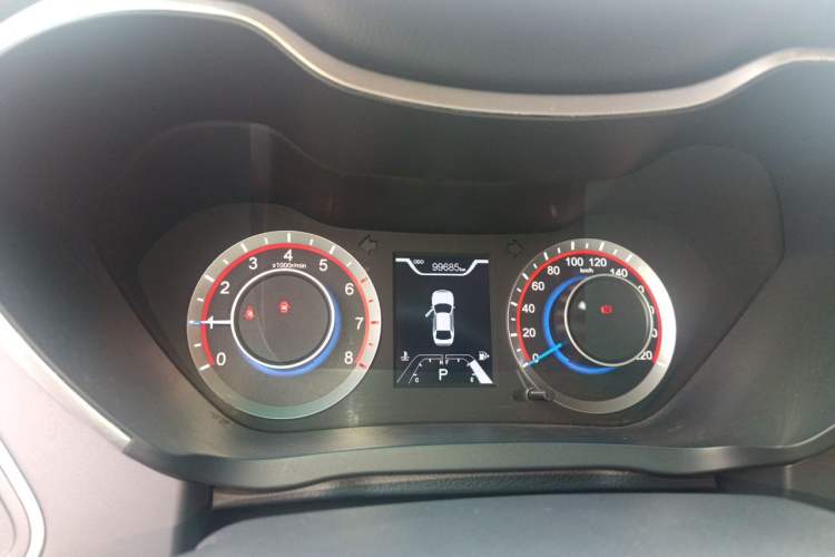 Used Haima Fumei 2017 1.6L Automatic Luxury Model Instrument Cluster