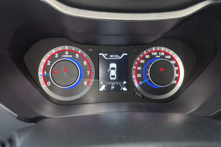 Used Haima Fumei 2017 1.6L Automatic Luxury Model Instrument Cluster