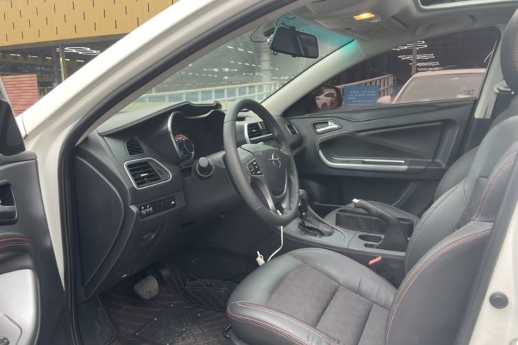 Used Haima Fumei 2017 1.6L Automatic Luxury Model Interior 2