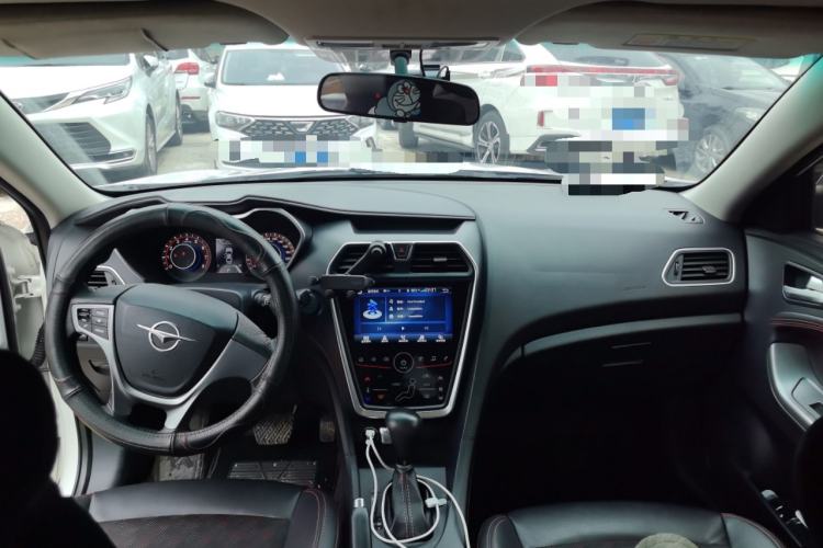 Used Haima Fumei 2017 1.6L Automatic Luxury Model Interior 2