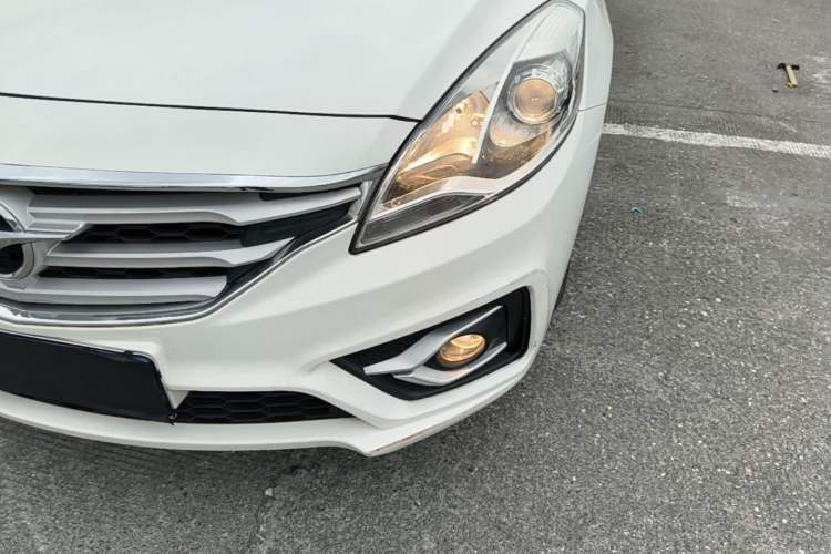 Used Haima Fumei 2017 1.6L Manual Comfort Model Left Front Headlight