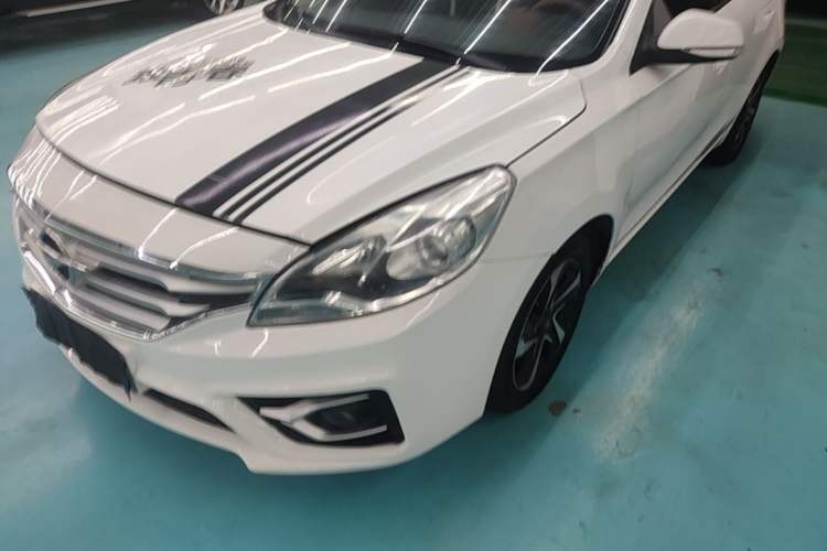 Used Haima Fumei 2017 1.6L Automatic Luxury Model Left Front Headlight