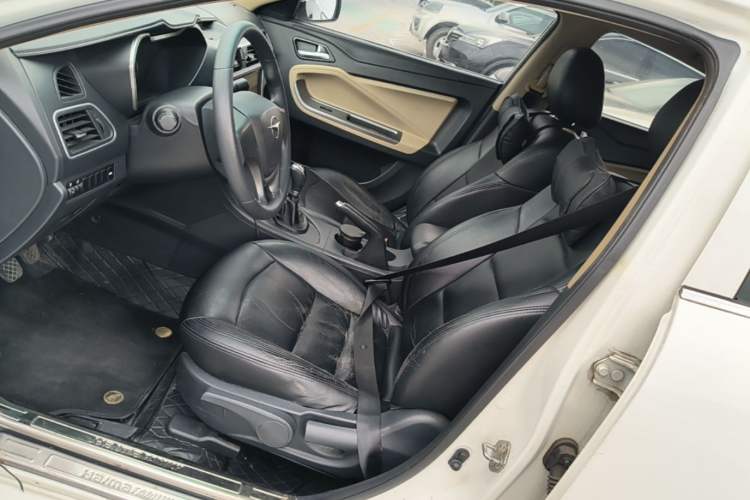 Used Haima Fumei 2017 1.6L Manual Comfort Model Left Front Seat