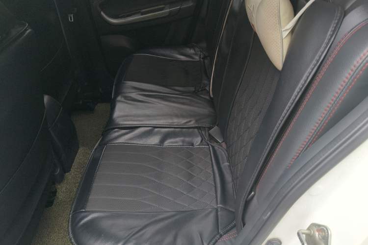 Used Haima Fumei 2017 1.6L Manual Luxury Model Left Rear Seat