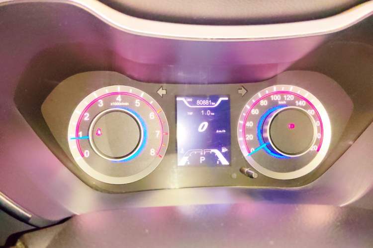 Used Haima Fumei 2017 1.6L Automatic Luxury Model Odometer Close Up