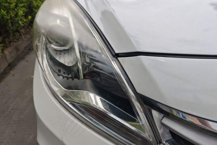 Used Haima Fumei 2017 1.6L Automatic Luxury Model Right Front Headlight
