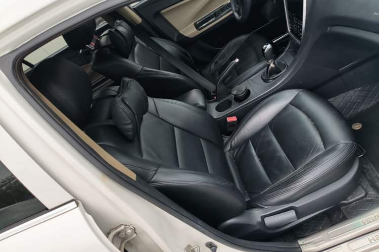 Used Haima Fumei 2017 1.6L Manual Comfort Model Right Front Seat