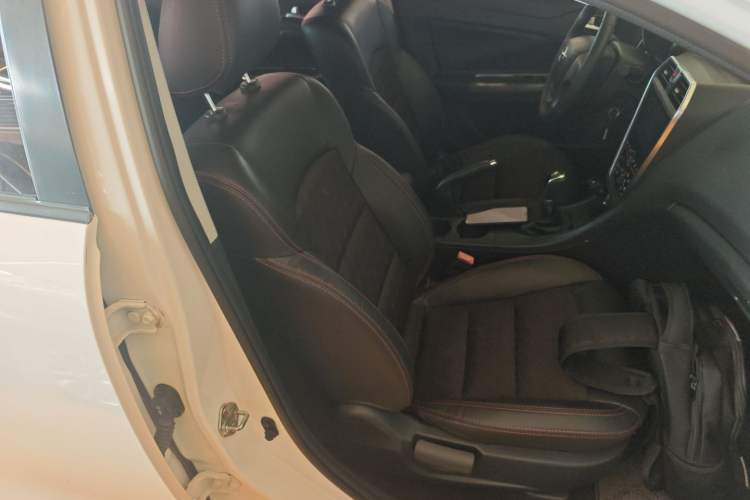 Used Haima Fumei 2017 1.6L Manual Luxury Model Right Front Seat