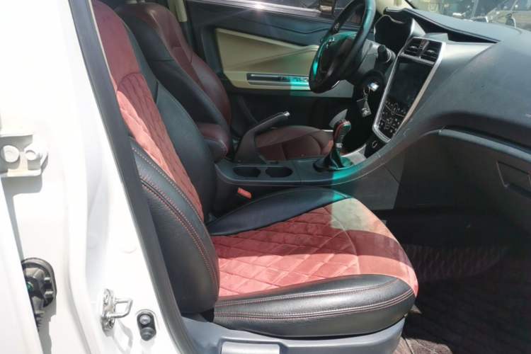 Used Haima Fumei 2017 1.6L Manual Comfort Model Right Front Seat