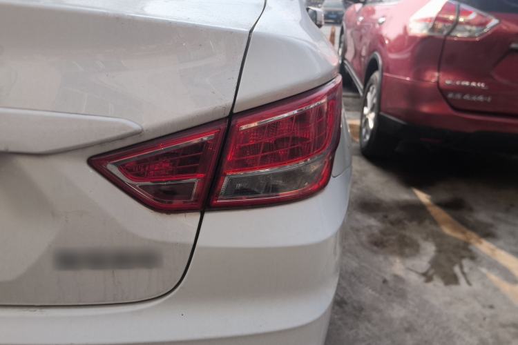 Used Haima Fumei 2017 1.6L Manual Comfort Model Right Rear Taillight
