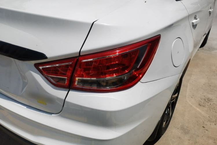 Used Haima Fumei 2017 1.6L Manual Comfort Model Right Rear Taillight