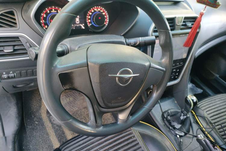 Used Haima Fumei 2017 1.6L Manual Comfort Model Steering Wheel