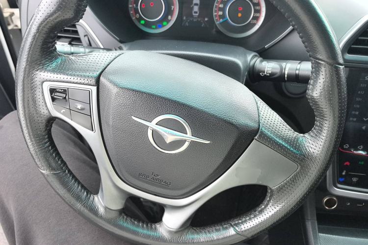Used Haima Fumei 2017 1.6L Manual Luxury Model Steering Wheel