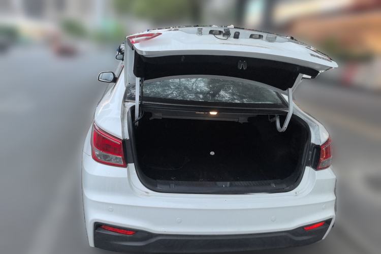 Used Haima Fumei 2017 1.6L Automatic Luxury Model Trunk
