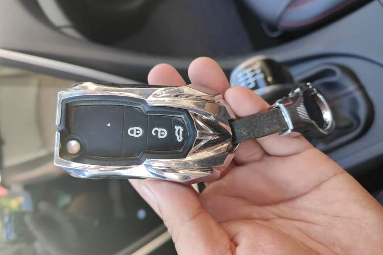 Used Haima Fumei 2017 1.6L Manual Luxury Model Vehicle Key