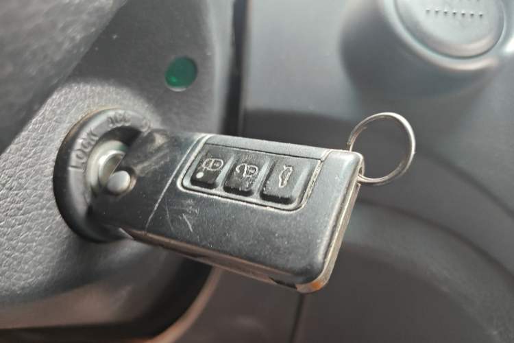 Used Haima Fumei 2017 1.6L Manual Luxury Model Vehicle Key