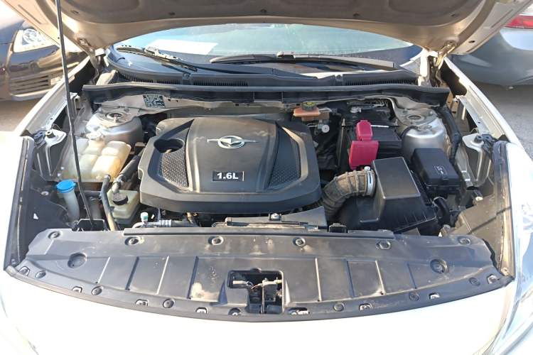 Used Haima Fumei 2017 1.6L Manual Luxury Model Engine Bay