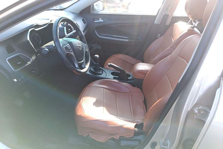 Used Haima Fumei 2017 1.6L Manual Luxury Model Left Front Seat