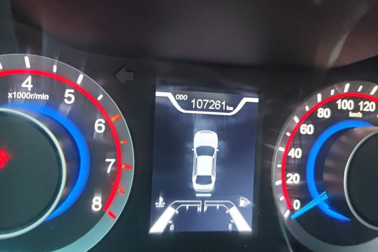 Used Haima Fumei 2017 1.6L Manual Luxury Model Odometer Close Up