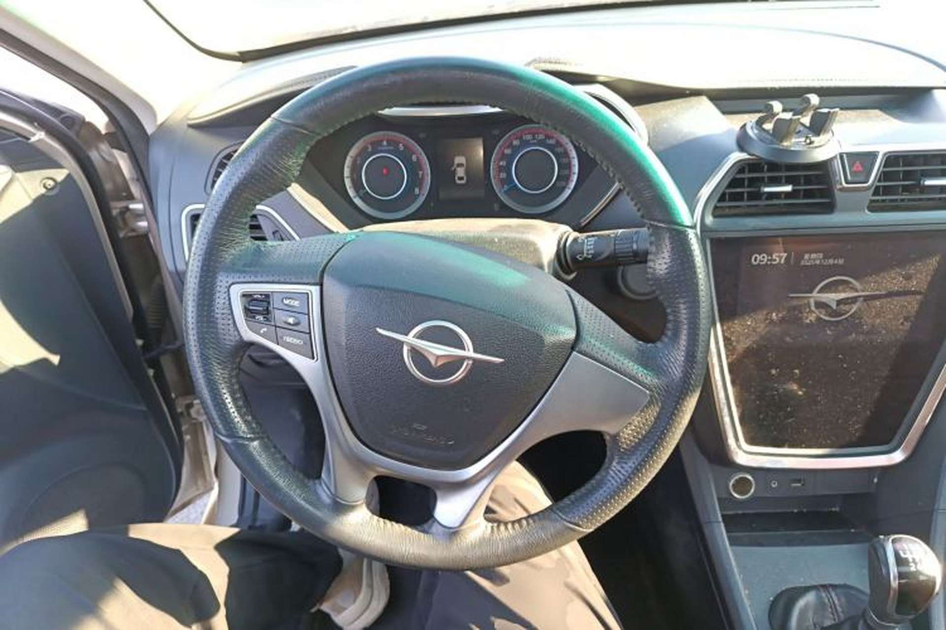 Used Haima Fumei 2017 1.6L Manual Luxury Model Steering Wheel
