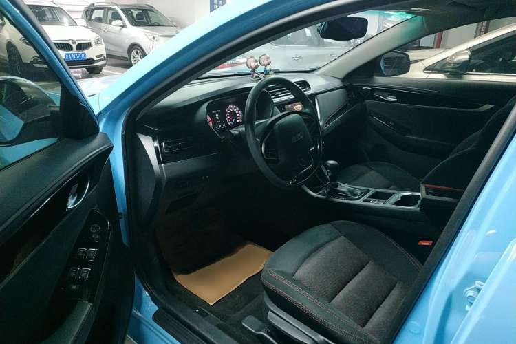 Used Haima Fumei F5 2018 1.6L Automatic Elite Model Driver Seat