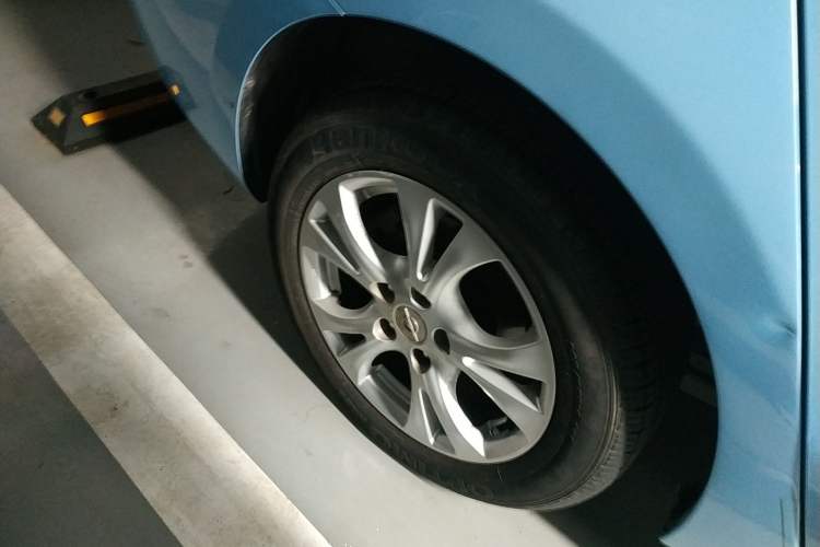 Used Haima Fumei F5 2018 1.6L Automatic Elite Model Right Rear Wheel Hub