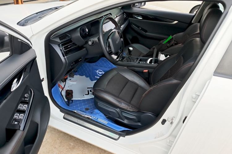 Used Haima Fumei F5 2018 1.6L Manual Luxury Model Driver Seat