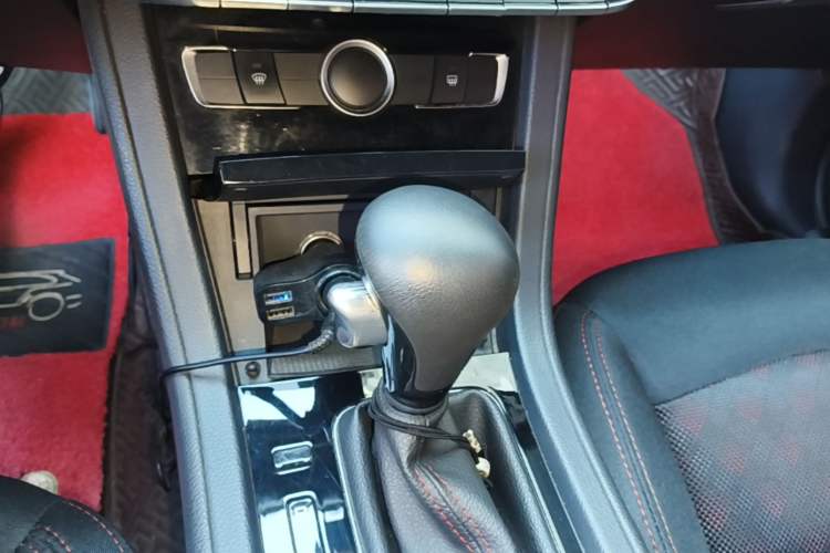 Used Haima Fumei F5 2018 1.6L Automatic Elite Model Gear Lever