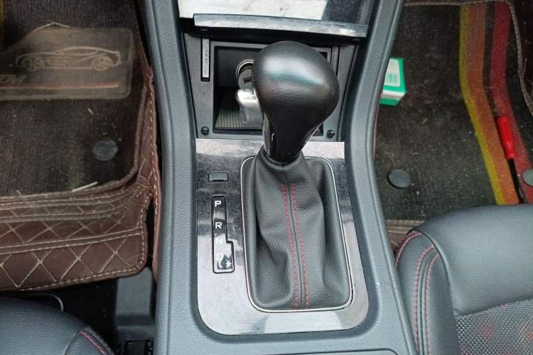 Used Haima Fumei F5 2018 1.6L Automatic Luxury Model Gear Lever