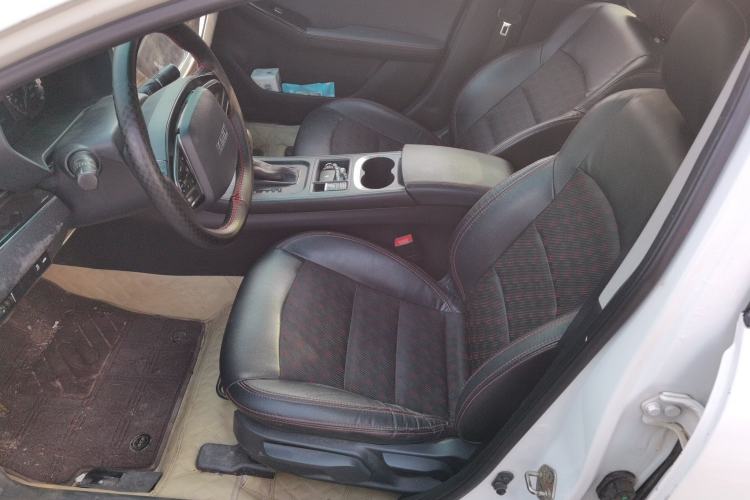 Used Haima Fumei F5 2018 1.6L Automatic Luxury Model Interior 1