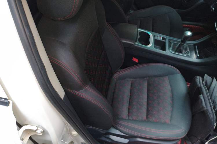 Used Haima Fumei F5 2018 1.6L Manual Elite Model Right Front Seat