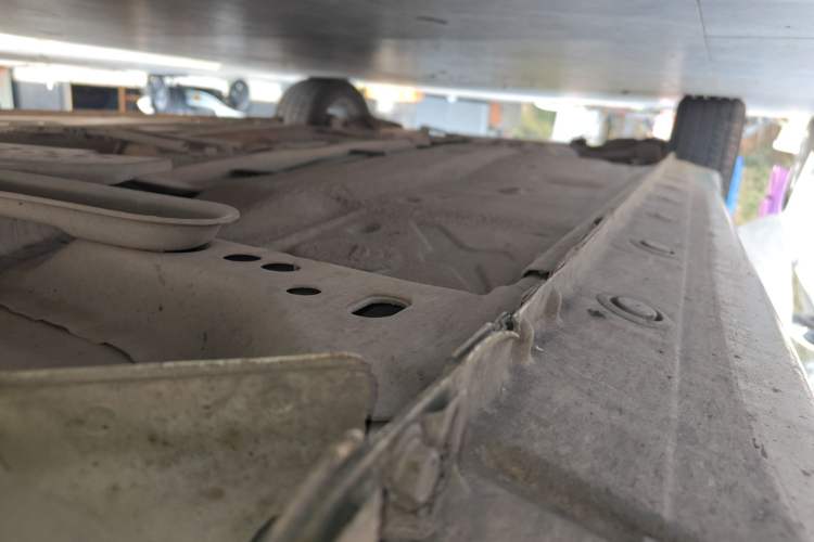 Used Haima Fumei F5 2018 1.6L Manual Elite Model Right Side Sill