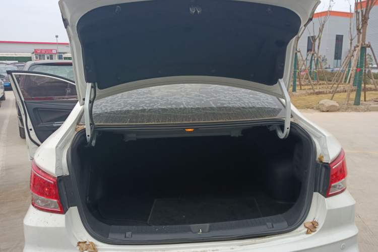 Used Haima Fumei F5 2018 1.6L Manual Classic Edition Trunk