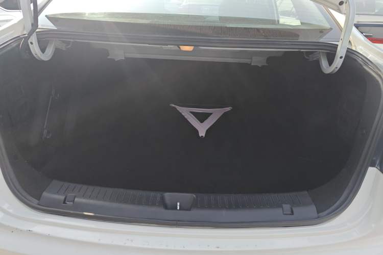 Used Haima Fumei F5 2018 1.6L Manual Elite Model Trunk