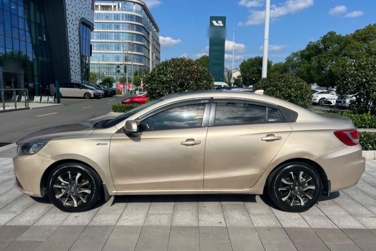 Used Haima Fumei F5 2018 1.6L Automatic Luxury Model Exterior 4