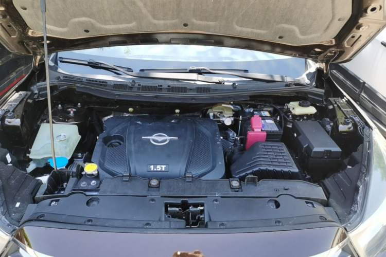 Used Haima Fumei F7 2017 1.5T 7-Seater Automatic Flagship Model Engine Bay