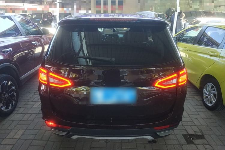 Used Haima Fumei F7 2017 1.5T 7-Seater Automatic Standard Edition Exterior 4