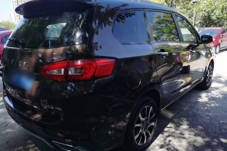 Used Haima Fumei F7 2017 1.5T 7-Seater Automatic Flagship Model Rear Right 45 Deg