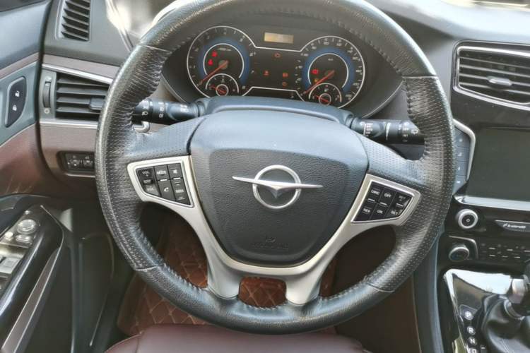 Used Haima Fumei F7 2017 1.5T 7-Seater Automatic Flagship Model Steering Wheel